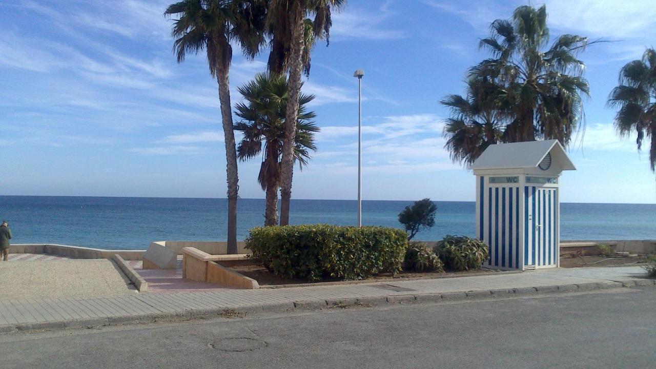 Apartamento Con Piscina Y Terraza A 50 Metros De La Playa ロケタス・デ・マル エクステリア 写真